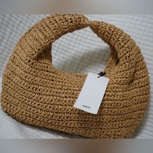 Mango - Round Raffia Bag